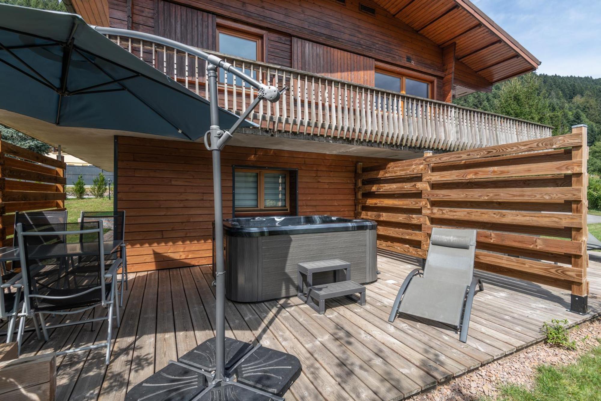 Chalet Du Bouchot & Jacuzzi Privatif Proximite Gerardmer & La Bresse *